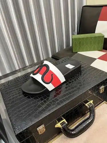 Zapatos de hombre GUCCI Código: 0310A40 Talla: 38-45 (45 se puede personalizar)