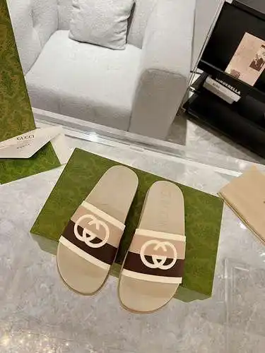 Zapatos GUCCI para hombre y mujer Código: 0319A70 Talla: Mujer 35-40 Hombre 39-44