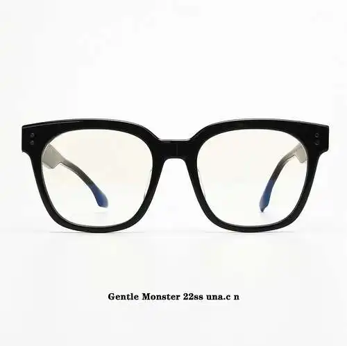 Gentle Monster Series