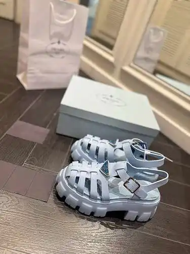 Prada women's shoes Code: 0416B80 Size: 35-41