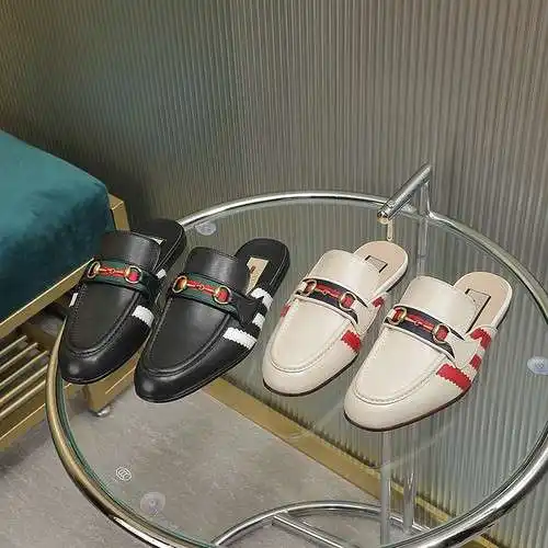 Zapatos GUCCI Mujer Código: 0415B40 Talla: 35-41 (42cm hecho a medida, no reembolsable)