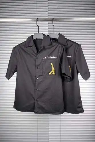 LV Tower embroidered lettering shirt