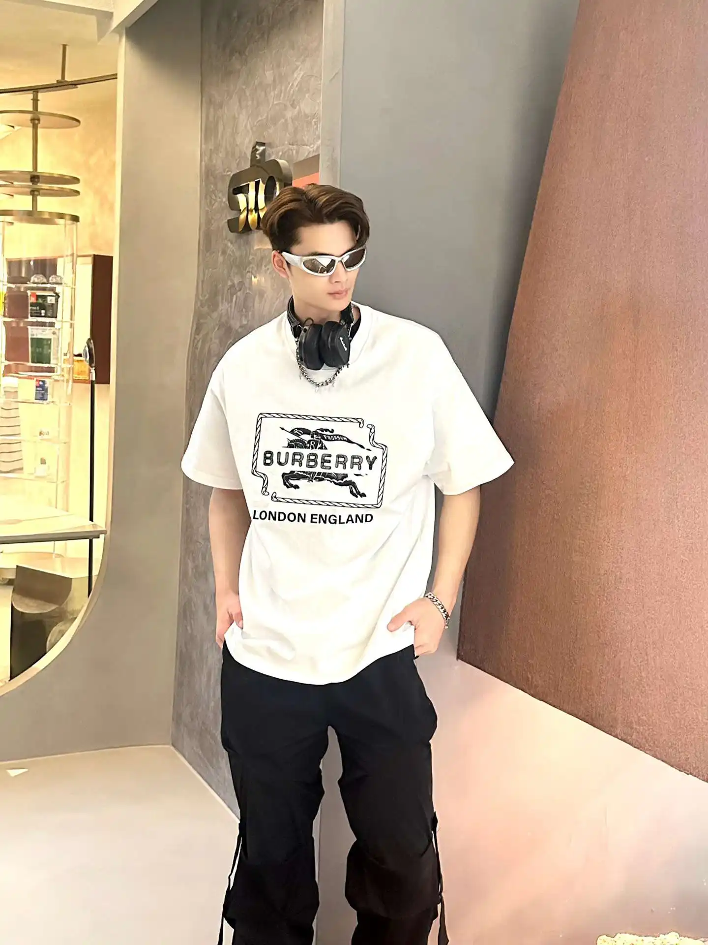 1713208179983.webp