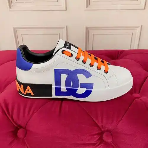 Zapatos Dolce & Gabbana Hombre y Mujer Código: 0410C40 Talla: Mujer 35-41 Hombre 39-45 Tallas Es