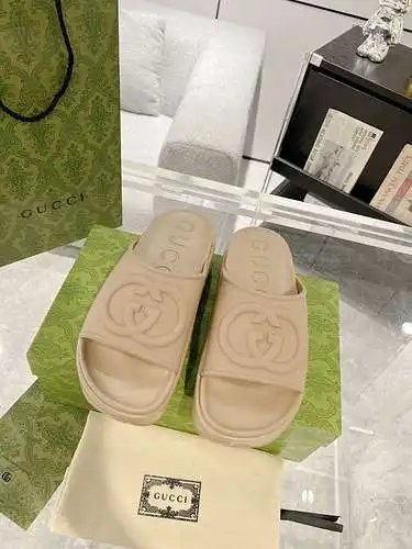 Zapatos GUCCI para hombre y mujer Código: 0319B20 Talla: 35-46 (45.46 personalizado, no reembolsable
