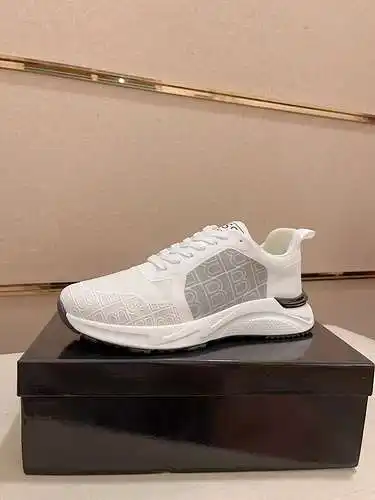Zapatos de hombre Boss Código: 0411B50 Talla: 38-44 (se puede personalizar al 45, no reembolsable)