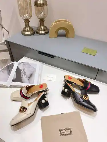 Zapatos de mujer GUCCI Código: 0415B60 Talla: 35-40 (41 por encargo, no reembolsable)