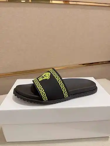 Zapatos de hombre Versace Código: 0327A70 Talla: 38-45