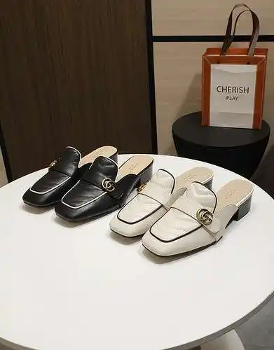 Zapatos de mujer GUCCI Código: 0415B40 Talla: 35-40 (41 por encargo, no reembolsable)