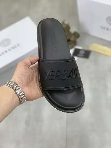 Zapatos de hombre Versace Código: 0330A70 Talla: 38-45