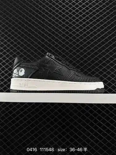 24 La marca japonesa de moda Harajuku A Bathing Ape BAPE Sk8 Sta Low SK8 serie deportiva informal de