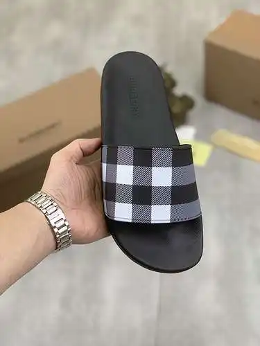 Zapatos Burberry para hombre y mujer Código: 0307A50 Talla: 36-46 (45, 46 se pueden personalizar)