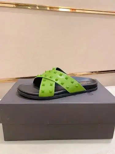 Zapatos de hombre Valentino Código: 0313B50 Talla: 38-45 (45 se puede personalizar)