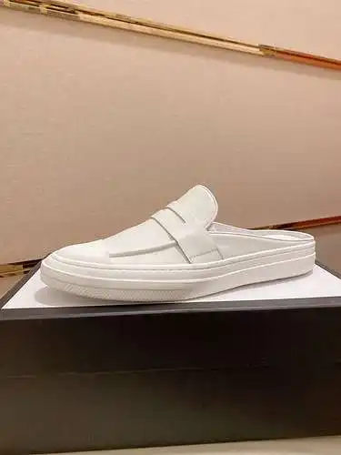 Zapatos de hombre GUCCI Código: 0327B30 Talla: 38-44