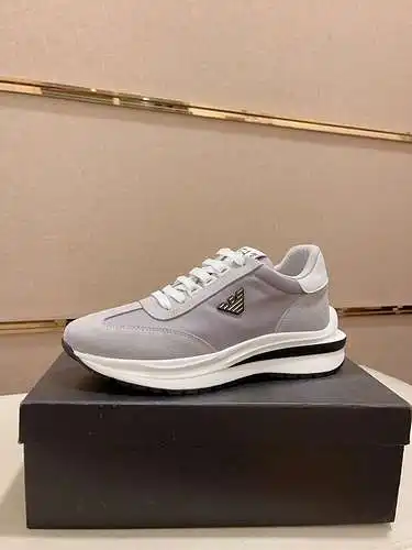 Zapatos de hombre Armani Código: 0408B50 Talla: 38-44 (se puede personalizar al 45).