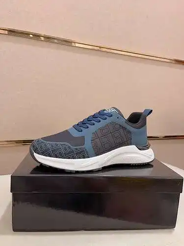 Zapatos de hombre Boss Código: 0411B50 Talla: 38-44 (se puede personalizar al 45, no reembolsable)