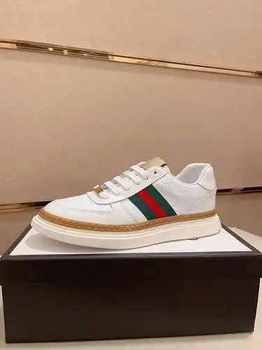 Zapatos de hombre GUCCI Código: 0408B40 Talla: 38-44