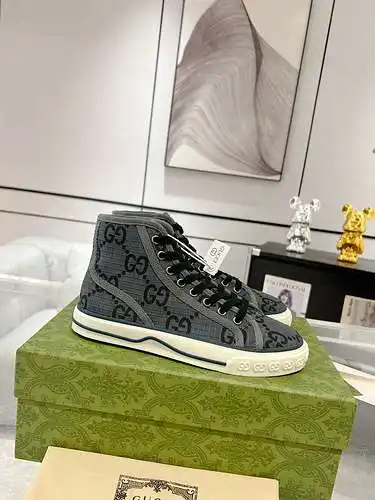 Zapatos GUCCI para hombre y mujer Código: 0415C40 Talla: 35-45 (el 45 está hecho a medida y no se pu