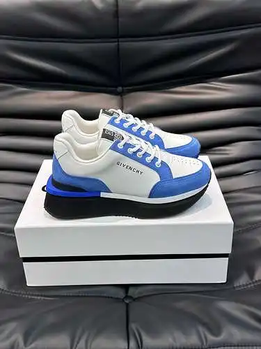 Zapatos de hombre Givenchy Código: 0414C00 Talla: 38-44 (45 personalizados)