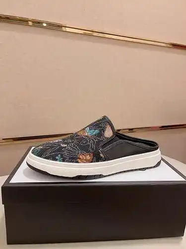 Zapatos de hombre GUCCI Código: 0408B20 Talla: 38-44