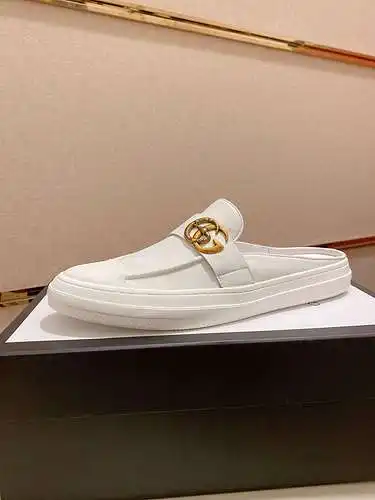 Zapatos de hombre GUCCI Código: 0327B30 Talla: 38-44