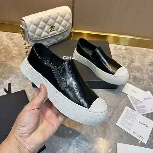 Zapatos de mujer Chanel Código: 0416C00 Talla: 35–41