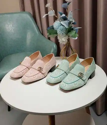 Zapatos GUCCI Mujer Código: 0415B40 Talla: 35-41 (42cm hecho a medida, no reembolsable)