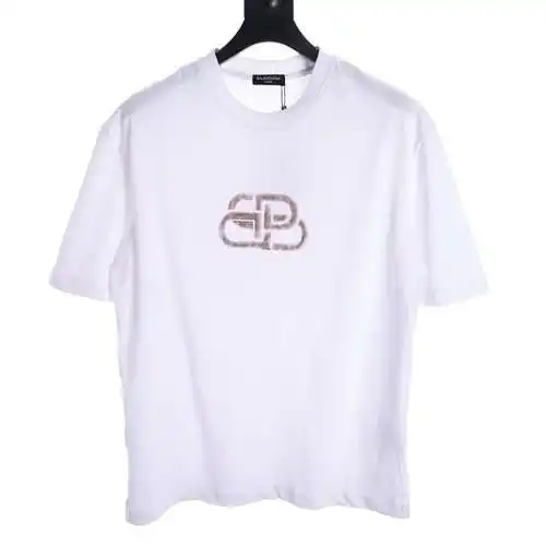 BLCG distressed lock print short sleeves