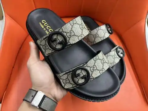 Zapatos de hombre GUCCI Código: 0415B10 Talla: 38-44