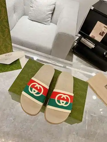 Zapatos GUCCI para hombre y mujer Código: 0319A70 Talla: Mujer 35-40 Hombre 39-44