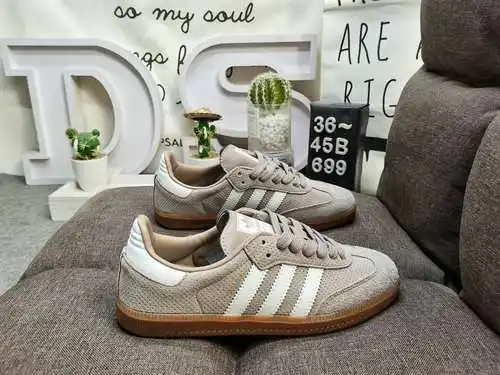 699DAdidas originals Busenitz Vulc adidas Casi 70 años de originales clásicos hechos de gamuza origi