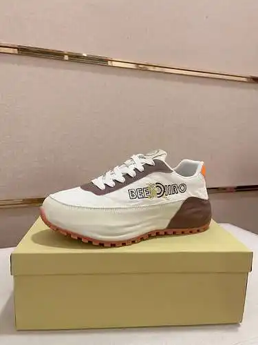 Zapatos de hombre Burberry Código: 0408B60 Talla: 38-44
