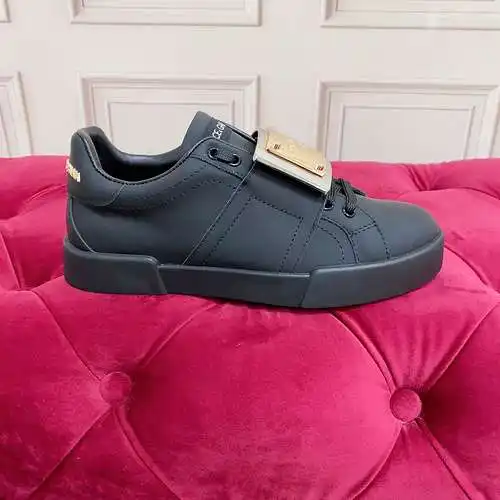 Zapatos Dolce & Gabbana Hombre y Mujer Código: 0410C40 Talla: Mujer 35-41 Hombre 39-45 Tallas Es