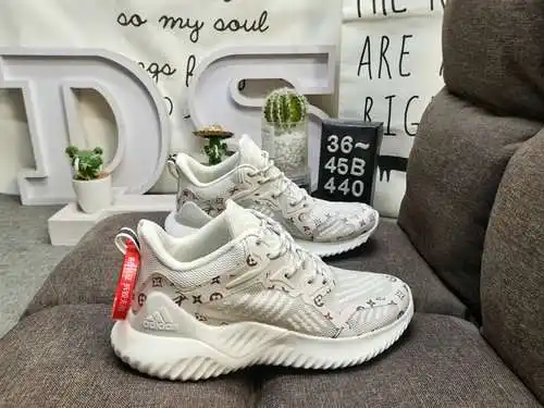 440D genuino Adidas AlphaBounce Beyond M Alpha LV marca compartida tiburón branquias patrón suela ca