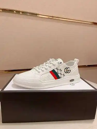 Zapatos de hombre GUCCI Código: 0411B50 Talla: 38-44