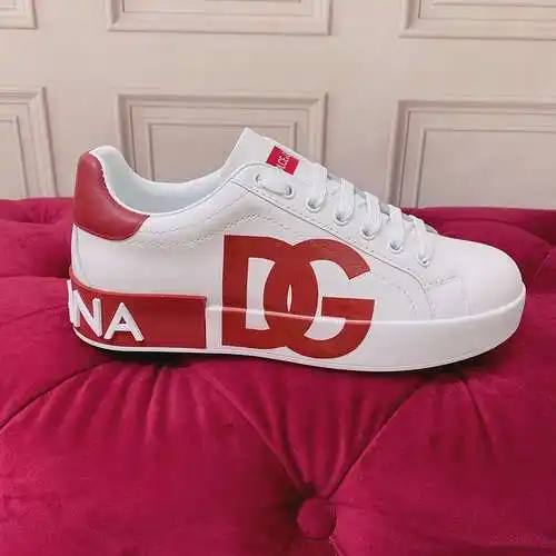Zapatos Dolce & Gabbana Hombre y Mujer Código: 0410C40 Talla: Mujer 35-41 Hombre 39-45 Tallas Es