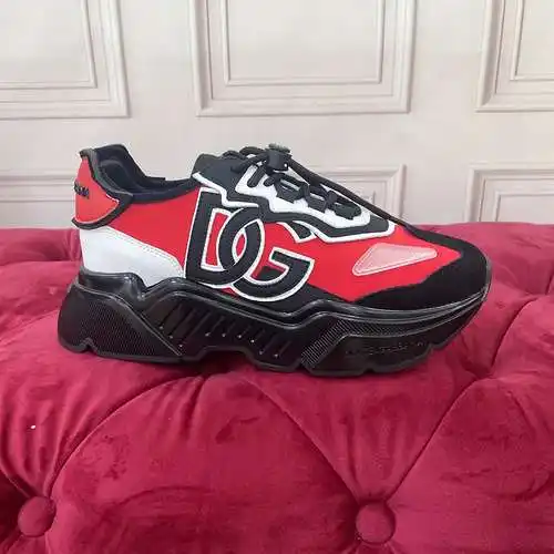 Zapatos Dolce & Gabbana Hombre y Mujer Código: 0410C60 Talla: Mujer 35-41 Hombre 39-45 Tallas Es