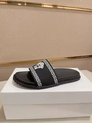 Zapatos de hombre Versace Código: 0327A70 Talla: 38-45