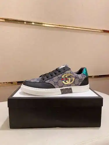 Zapatos de hombre GUCCI Código: 0411B30 Talla: 38-44