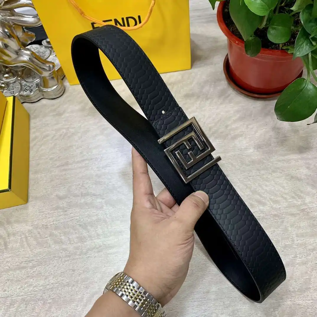 KM001250 (2).webp