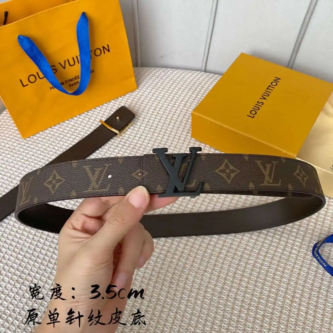 S179801250 (99).webp