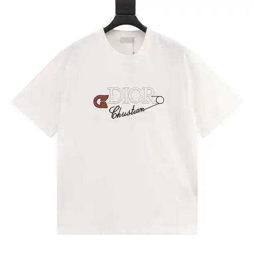 CD24ss pin embroidered short sleeves