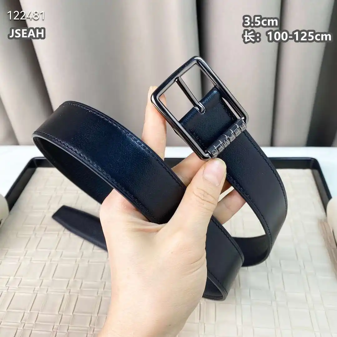 K42601350 (15).webp