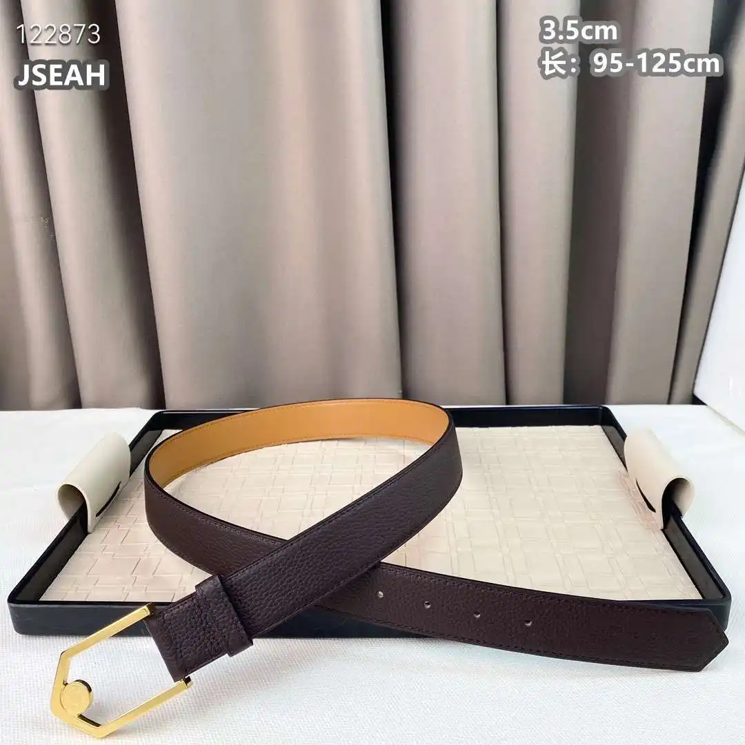 K42601350 (103).webp