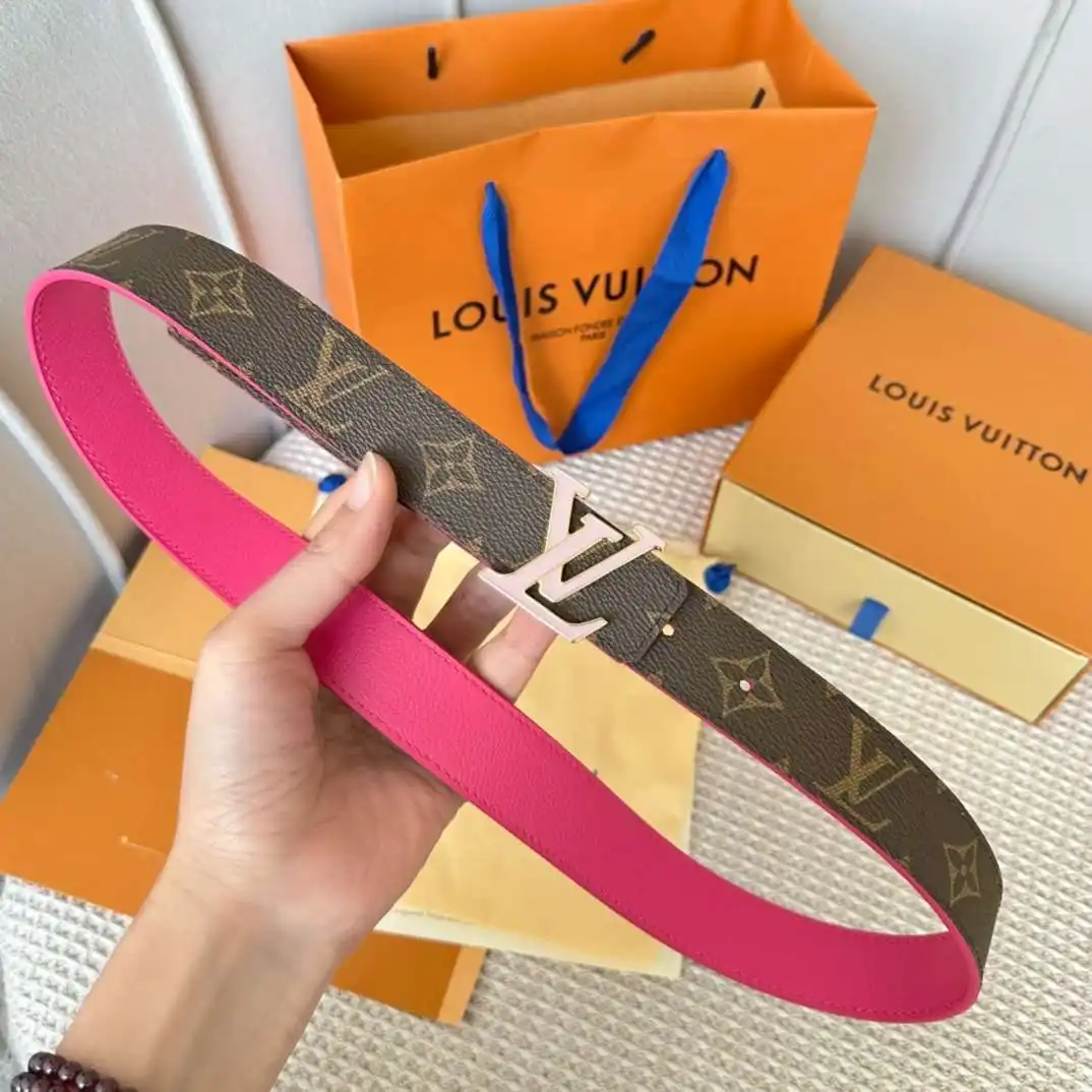 HR001100 (7).webp