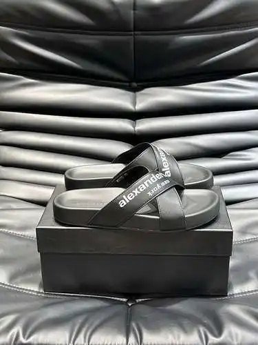 Zapatos de hombre McQueen* Código: 0418B30 Talla: 38-45.