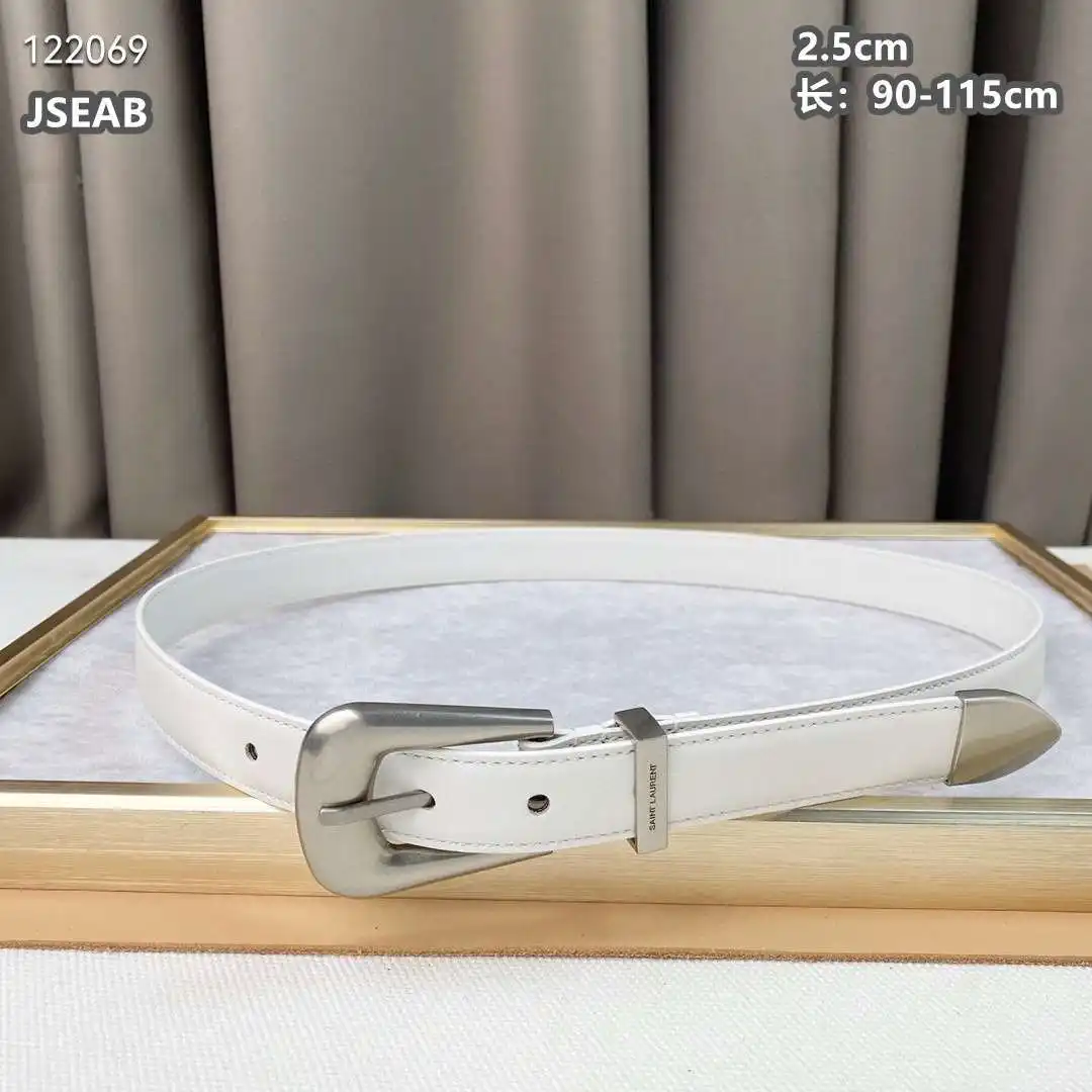 K42601150 (16).webp