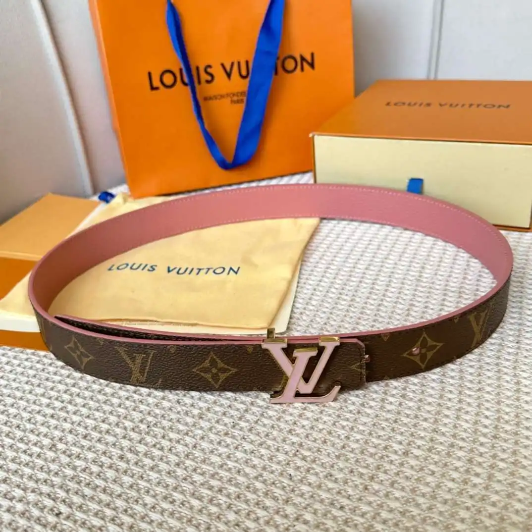 HR001100 (21).webp
