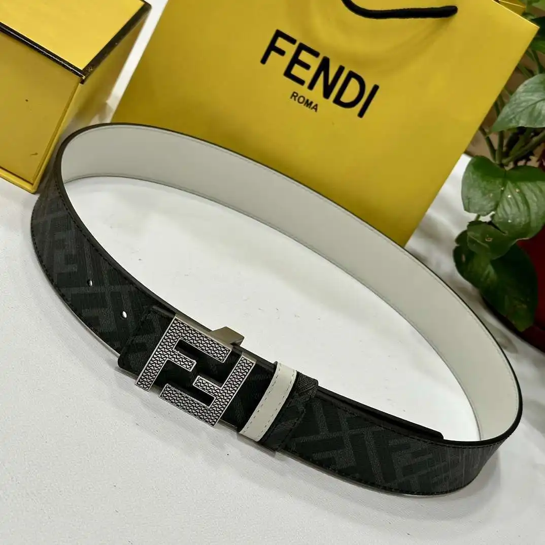 ET001250 (7).webp