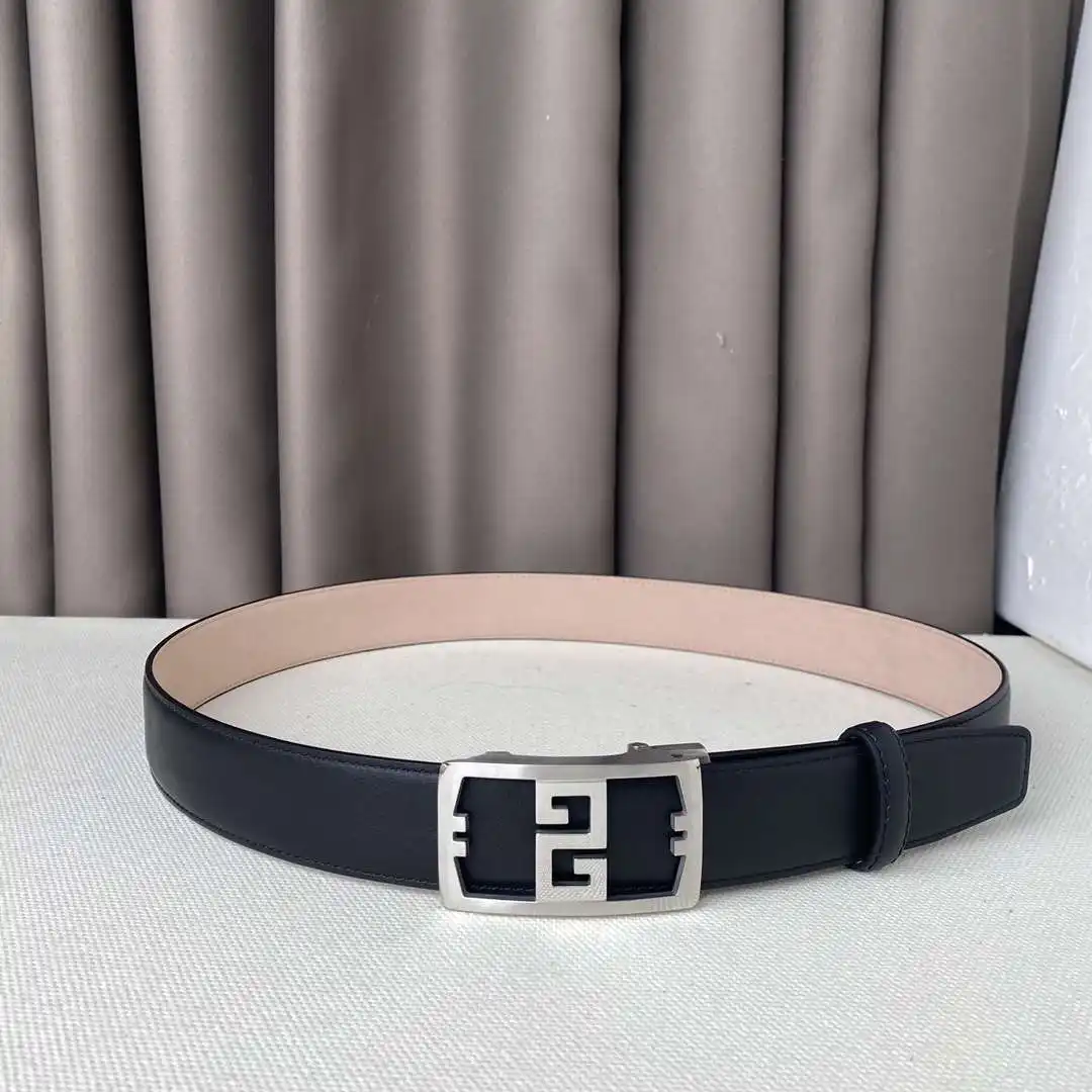 S179801250 (4).webp